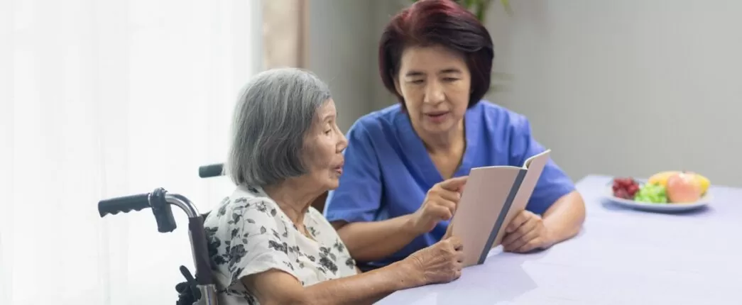 Speech-therapy-in-home-assisted-living-facility